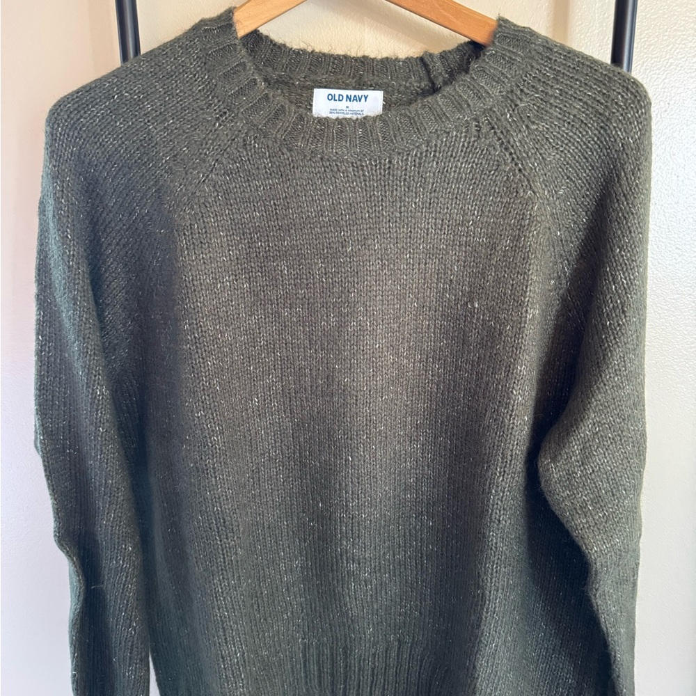 Old Navy Women’s Olive Crewneck Sweater